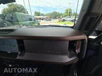 2023 Ford Bronco Outer Banks Advanced - miniatura 19