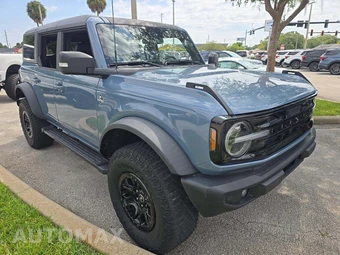 2023 Ford Bronco Outer Banks Advanced - miniatura 4