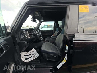 2023 Ford Bronco Outer Banks Advanced - miniatura 6