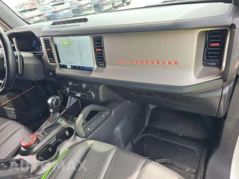 2023 Ford Bronco Raptor Advanced - miniatura 16