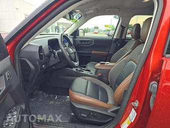 2023 Ford Bronco Sport Outer Banks - miniatura 3