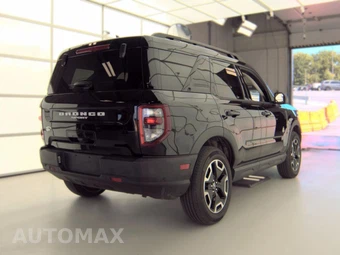 2023 Ford Bronco Sport Outer Banks - miniatura 4