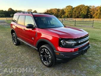 2023 Ford Bronco Sport Outer Banks - miniatura 3
