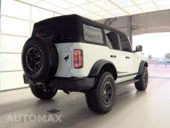 2023 Ford Bronco Wildtrak Advanced - miniatura 4