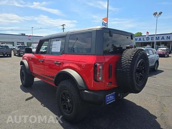 2023 Ford Bronco Wildtrak Advanced - miniatura 2