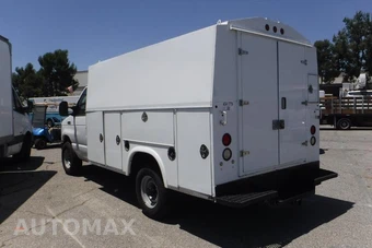 2023 Ford E-350 Cutaway 138.0" WB - miniatura 4