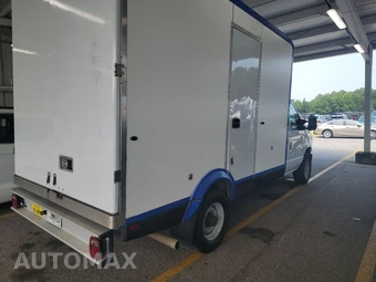 2023 Ford E-350 Cutaway - miniatura 4