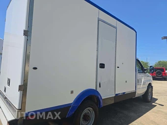 2023 Ford E-350 Cutaway - miniatura 3