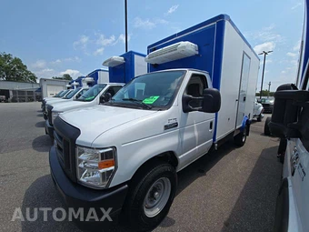 2023 Ford E-350 Cutaway
