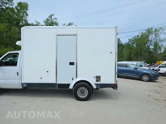 2023 Ford E-350 Cutaway - miniatura 3