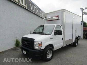 2023 Ford E-350 Cutaway - miniatura 1