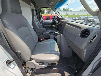 2023 Ford E-350 Cutaway - miniatura 15