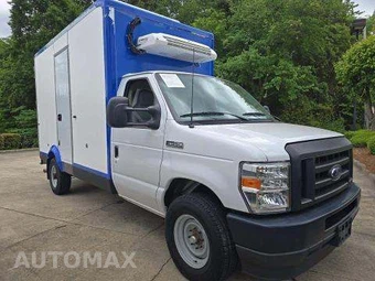 2023 Ford E-350 Cutaway - miniatura 4
