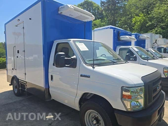 2023 Ford E-350 Cutaway - miniatura 4