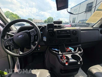 2023 Ford E-350 Cutaway - miniatura 10