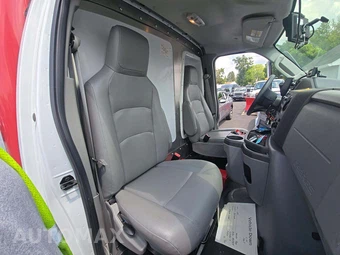 2023 Ford E-350 Cutaway - miniatura 15