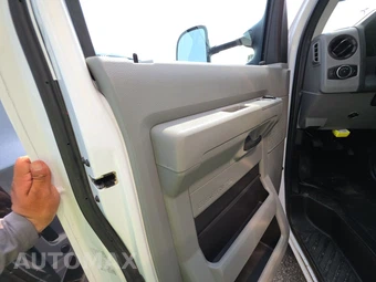2023 Ford E-350 Cutaway DRW 176.0" WB - miniatura 9