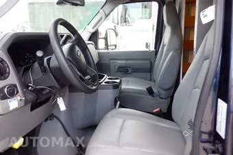 2023 Ford E-450 Cutaway DRW 176.0" WB - miniatura 5