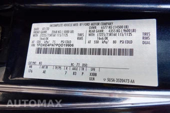 2023 Ford E-450 Cutaway DRW 176.0" WB - miniatura 8