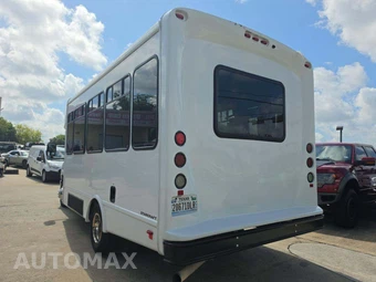 2023 Ford E-450 Cutaway DRW - miniatura 2