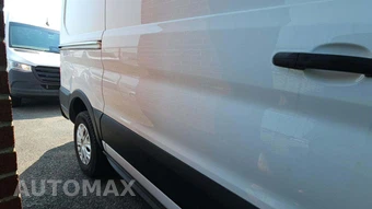 2023 Ford E-Transit Cargo Van Medium Roof 130.0" WB - miniatura 20