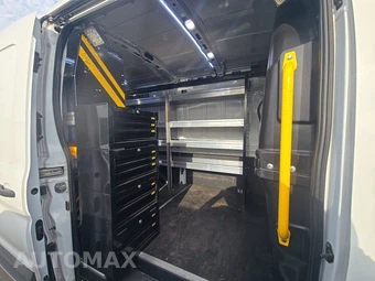 2023 Ford E-Transit Cargo Van Medium Roof 130.0" WB - miniatura 13