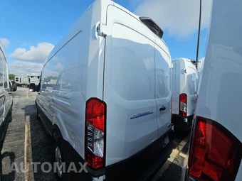2023 Ford E-Transit Cargo Van Medium Roof 148.0" WB - miniatura 5