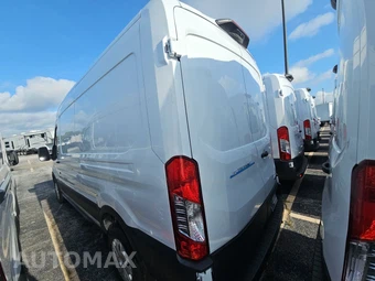 2023 Ford E-Transit Cargo Van Medium Roof 148.0" WB - miniatura 6