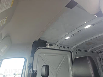 2023 Ford E-Transit Cargo Van Medium Roof 148.0" WB - miniatura 16