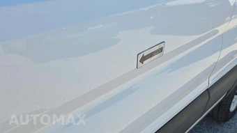 2023 Ford E-Transit Cargo Van Medium Roof 148.0" WB - miniatura 21