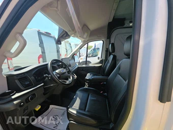 2023 Ford E-Transit Cargo Van Medium Roof 148.0" WB - miniatura 7