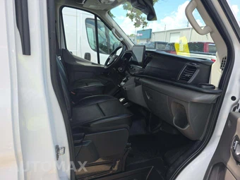 2023 Ford E-Transit Cargo Van Medium Roof 148.0" WB - miniatura 16