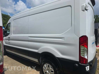 2023 Ford E-Transit Cargo Van Medium Roof 148.0" WB - miniatura 2