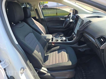 2023 Ford Edge SE - miniatura 15