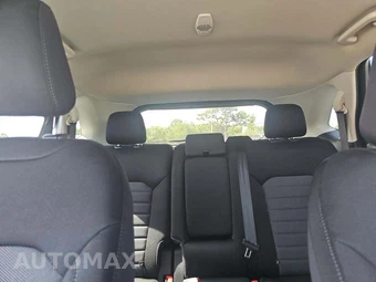 2023 Ford Edge SE - miniatura 8