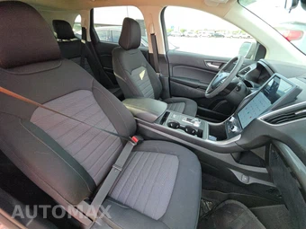 2023 Ford Edge SE - miniatura 8