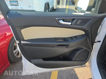 2023 Ford Edge SE – miniatura 9