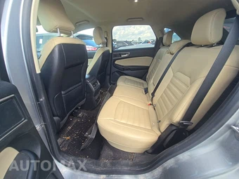2023 Ford Edge SEL - miniatura 9