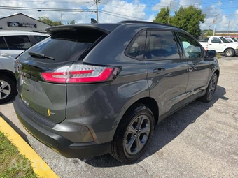 2023 Ford Edge SEL - miniatura 3