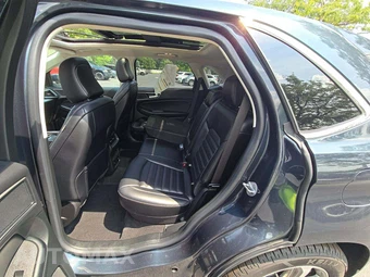 2023 Ford Edge SEL - miniatura 10