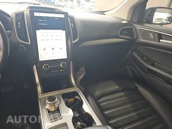 2023 Ford Edge SEL - miniatura 11