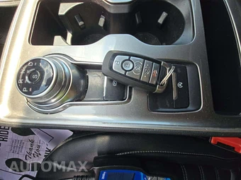 2023 Ford Edge SEL – miniatura 8