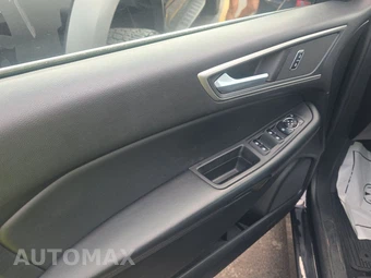 2023 Ford Edge SEL – miniatura 9