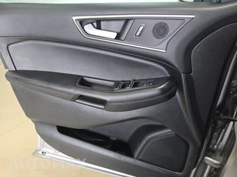 2023 Ford Edge SEL - miniatura 9