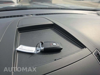 2023 Ford Edge SEL - miniatura 8