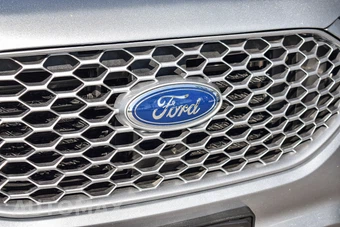 2023 Ford Edge SEL - miniatura 10