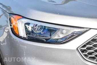 2023 Ford Edge SEL - miniatura 9