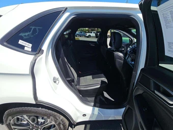 2023 Ford Edge ST - miniatura 16