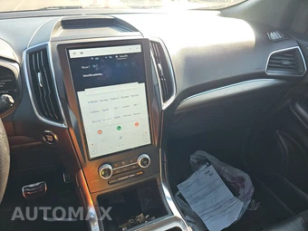 2023 Ford Edge ST - miniatura 6