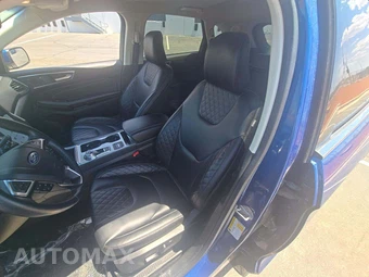 2023 Ford Edge Titanium – miniatura 3